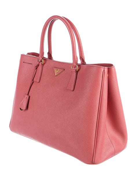 prada saffiano leather tote bag price|prada saffiano lux tote large.